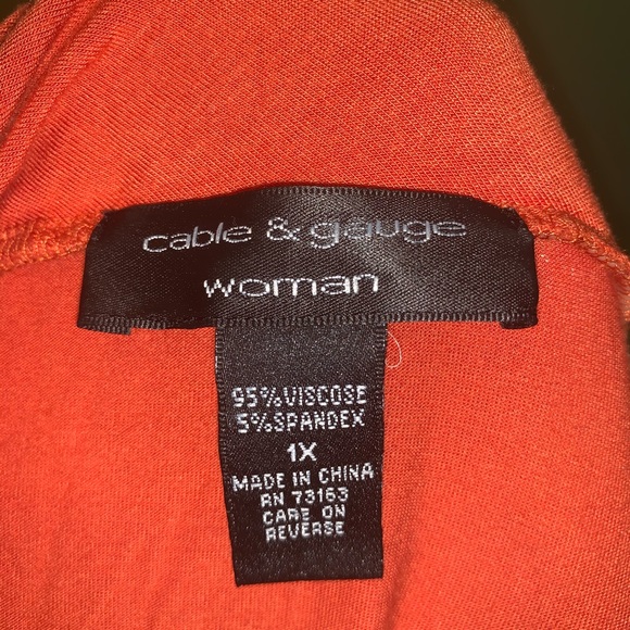 Top - Picture 4 of 4